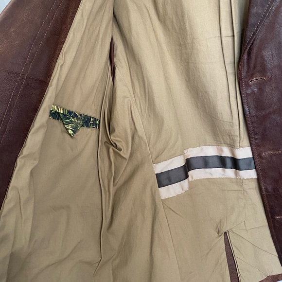 Danier distressed brown leather jacket - Picture 4 of 4